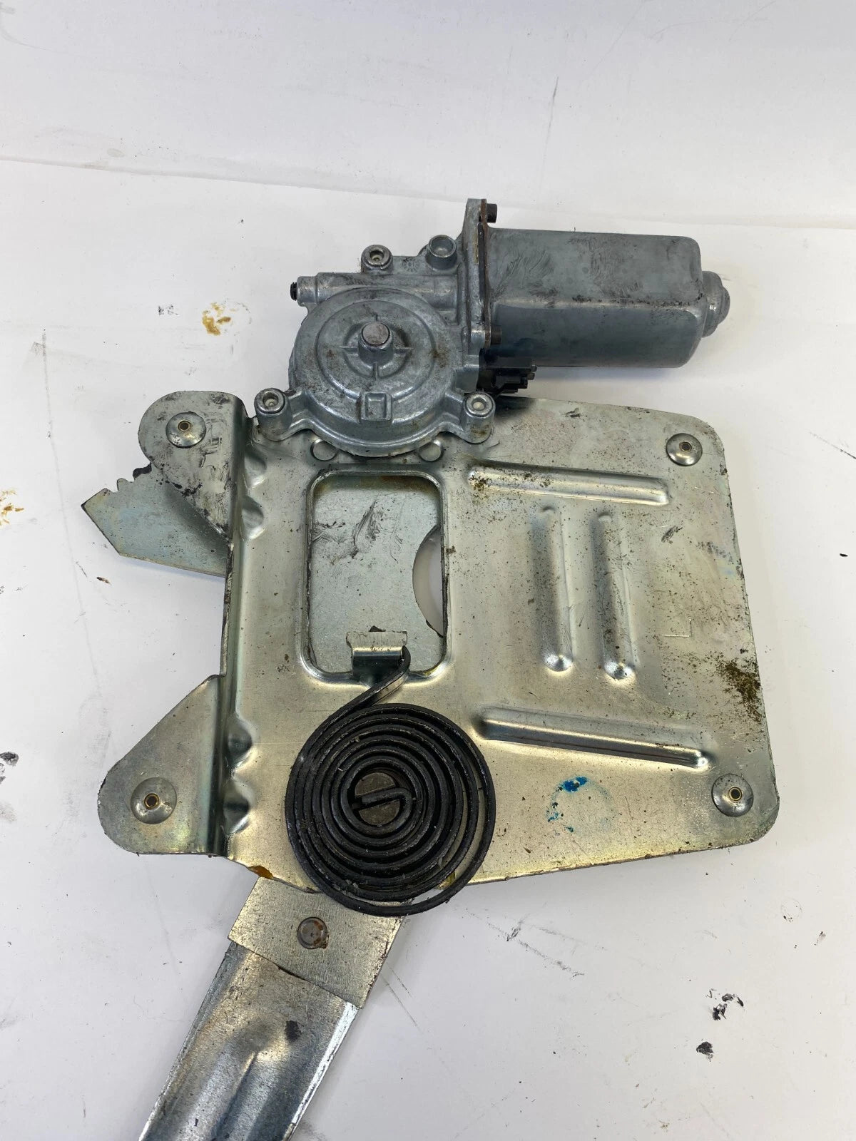 1994-2004 CHEVY S10 BLAZER SONOMA FRONT LEFT DRIVER POWER WINDOW REGULATOR MOTOR