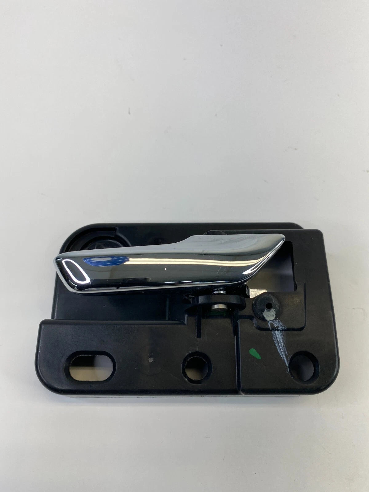 2009 2010 DODGE JOURNEY REAR RIGHT BACK SIDE INSIDE DOOR HANDLE OEM