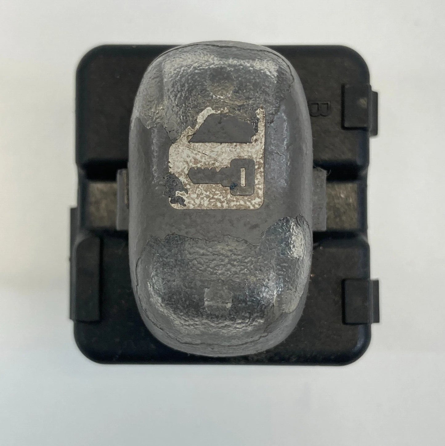 2001-2005 PONTIAC GRAND AM FRONT RIGHT SIDE DOOR LOCK CONTROL SWITCH 22624806