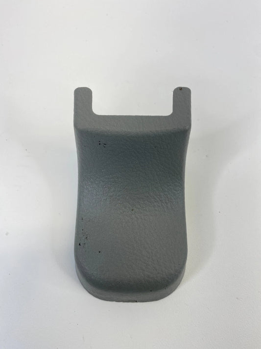 2007-2009 HYUNDAI SANTA FE SEAT RAIL TRACK END COVER CAP TRIM 88098-2B000 OEM