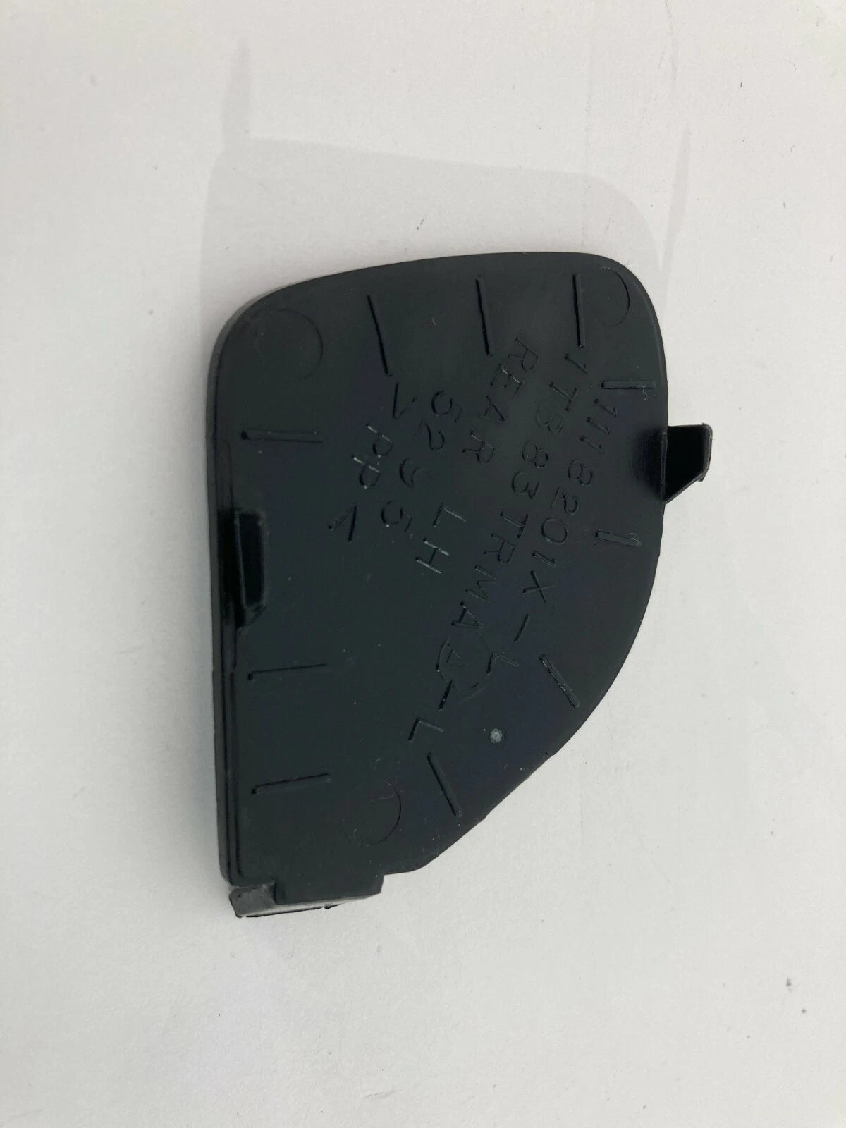 11-14 CHRYSLER 200 SEDAN REAR LEFT INNER DOOR HANDLE SCREW COVER 1TB83TRMAA OEM
