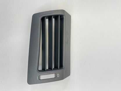2002-2005 BMW 745I 745LI RIGHT PASSENGER B-PILLAR AIR VENT GRILLE 64226913340