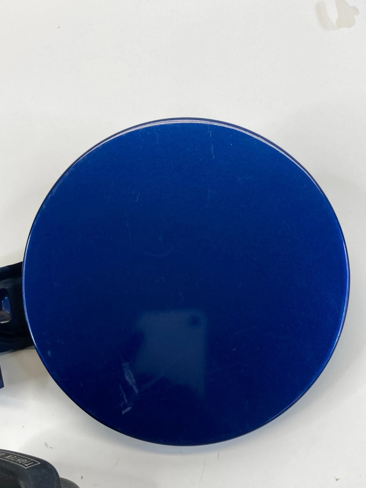 2010-2015 TOYOTA PRIUS FUEL GAS TANK DOOR LID COVER WITH CAP BLUE METALLIC OEM