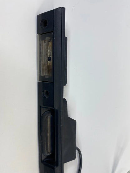 2003-2012 LAND ROVER RANGE ROVER REAR LICENSE PLATE LIGHT MOLDING ASSEMBLY OEM