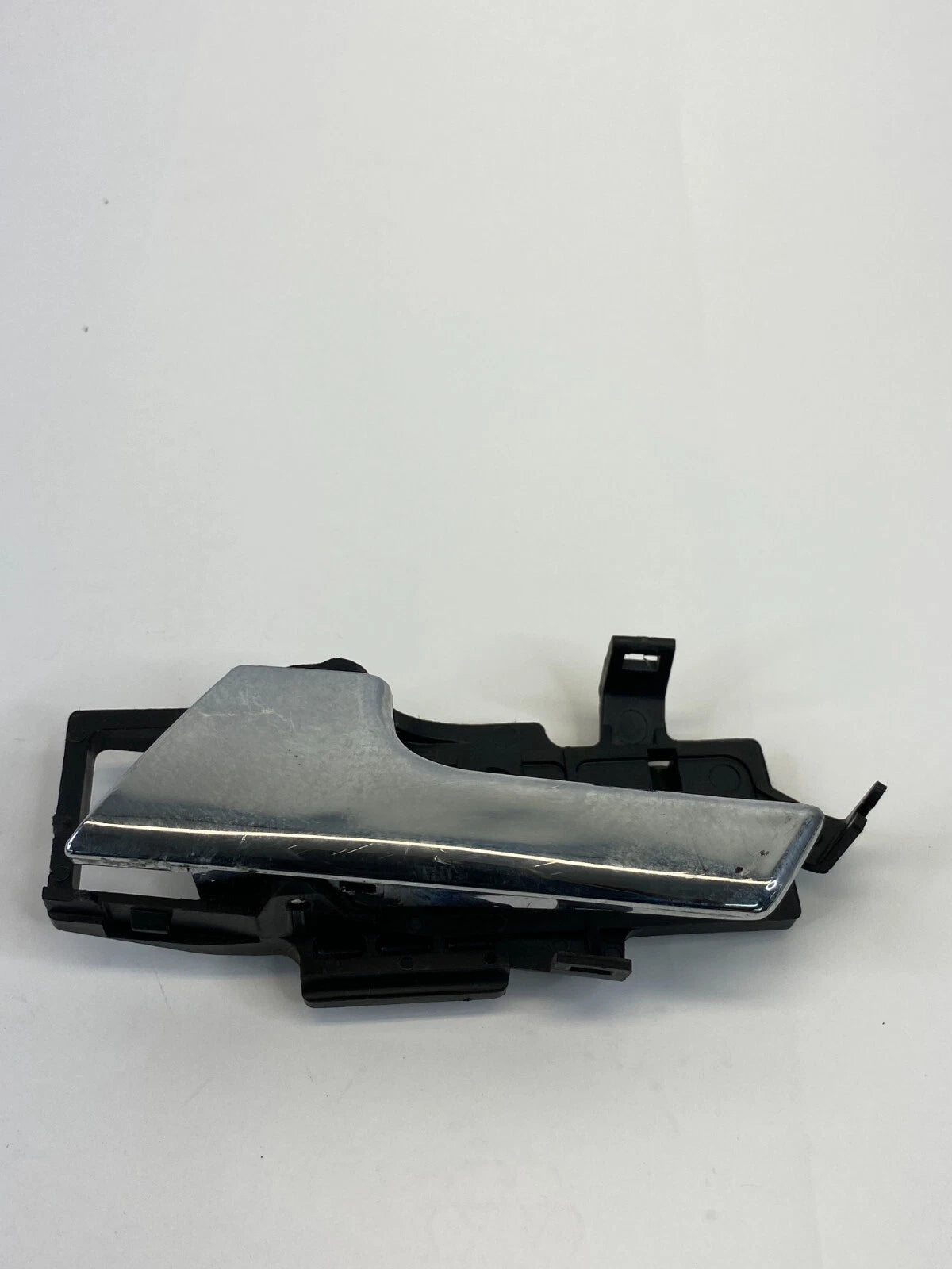 09-11 CHEVROLET AVEO5 REAR LEFT SIDE INTERIOR INNER DOOR HANDLE SWT200403 OEM