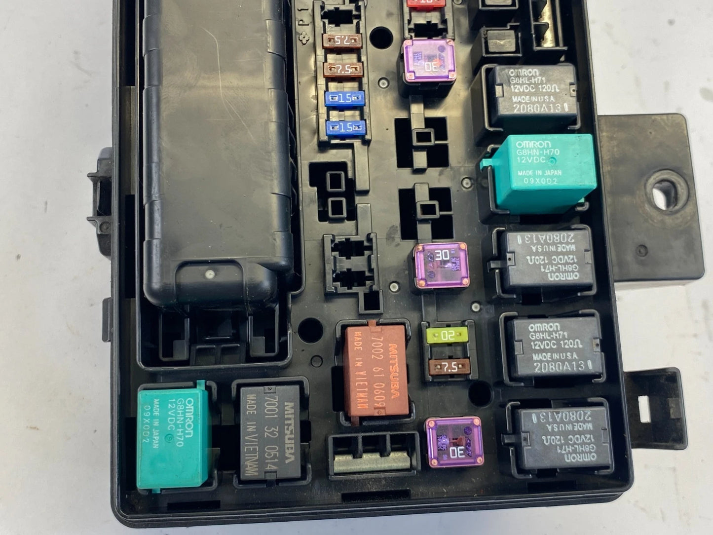 2011-2017 HONDA ODYSSEY 3.5L ENGINE FUSE RELAY BOX COMPARTMENT JUNCTION TK8-A011