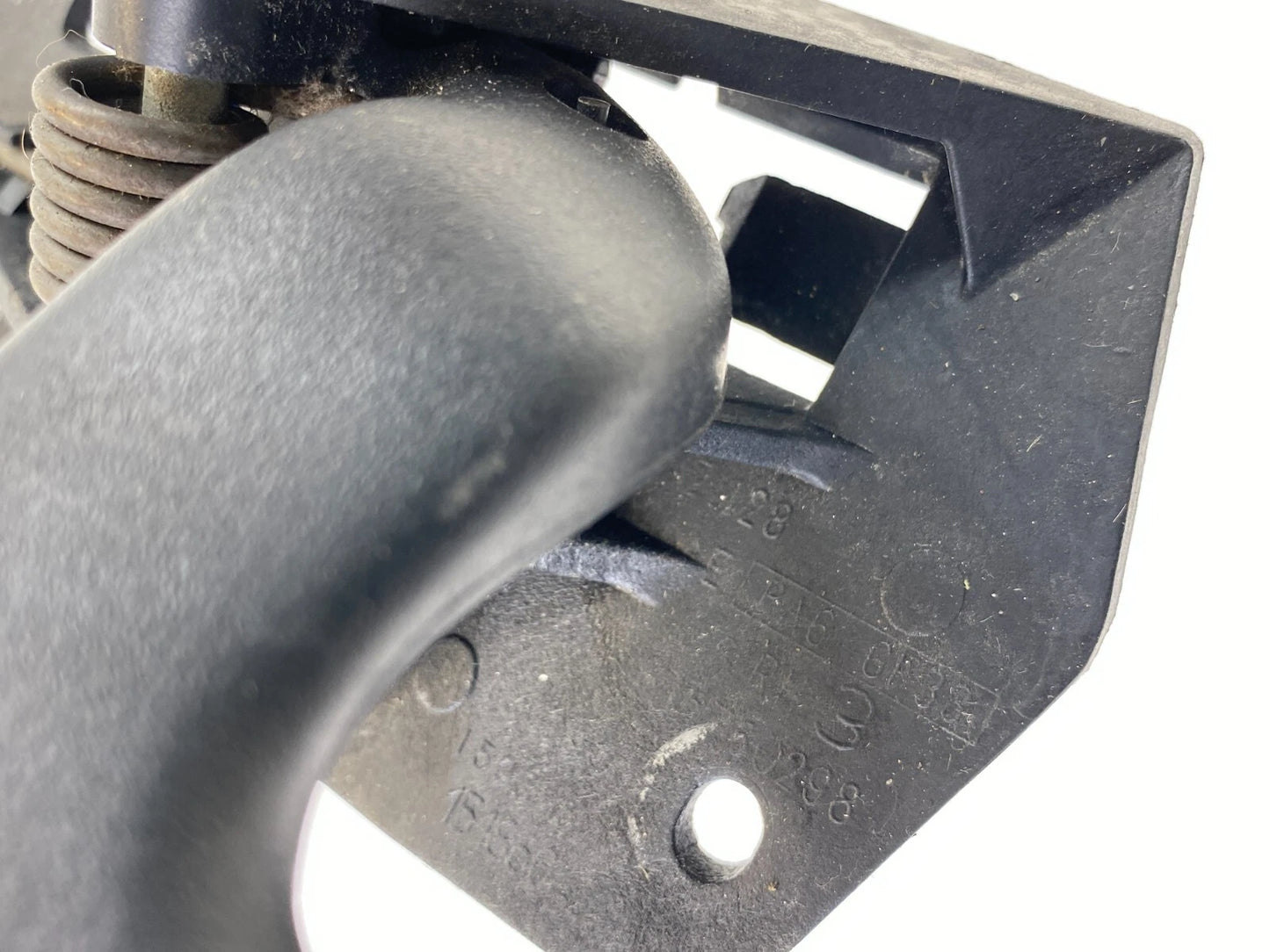 2003-2006 CHEVROLET AVALANCHE SUV 4DR REAR RIGHT BACK PASS DOOR INNER HANDLE
