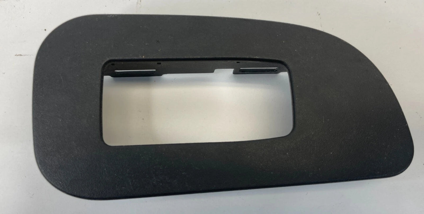 2011-2014 DODGE AVENGER REAR RIGHT RH DOOR WINDOW SWITCH BEZEL COVER TRIM OEM
