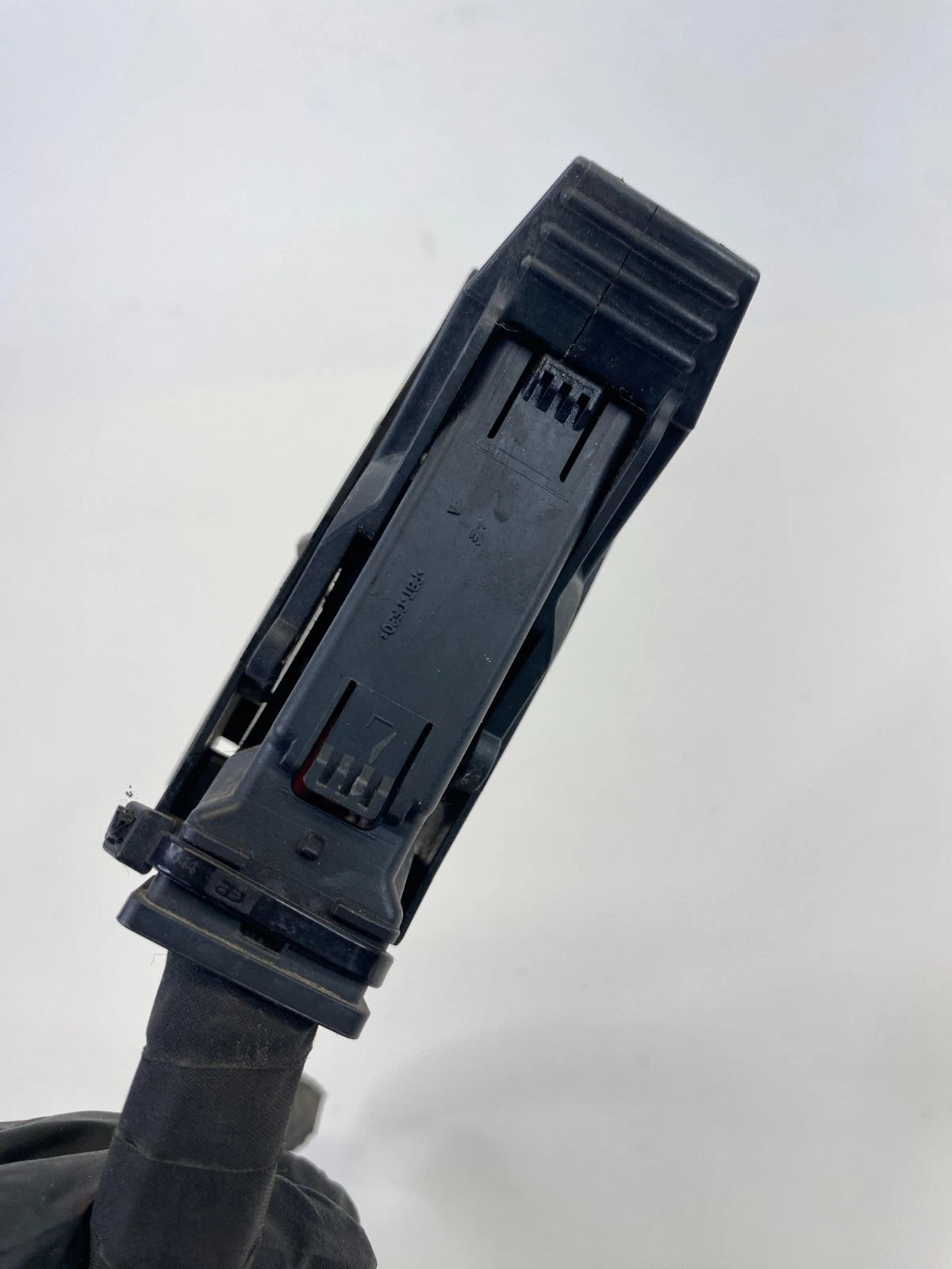 2013-2015 HYUNDAI SONATA 2.4L HYBRID A/T ABS ANTI LOCK BRAKE PUMP PLUG CONNECTOR