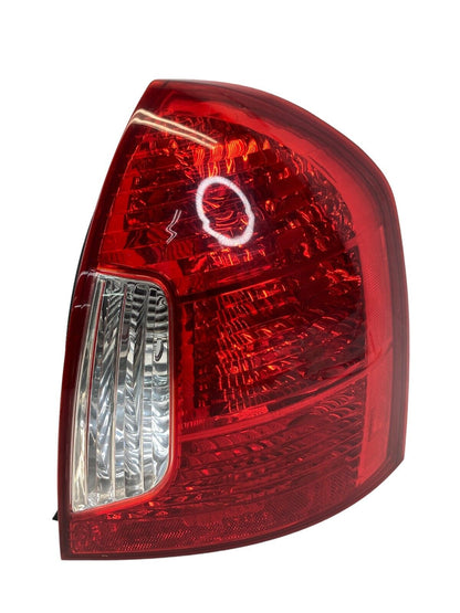 06-11 Hyundai Accent Sedan Rear Right Passenger Side Tail Light Taillight Lamp