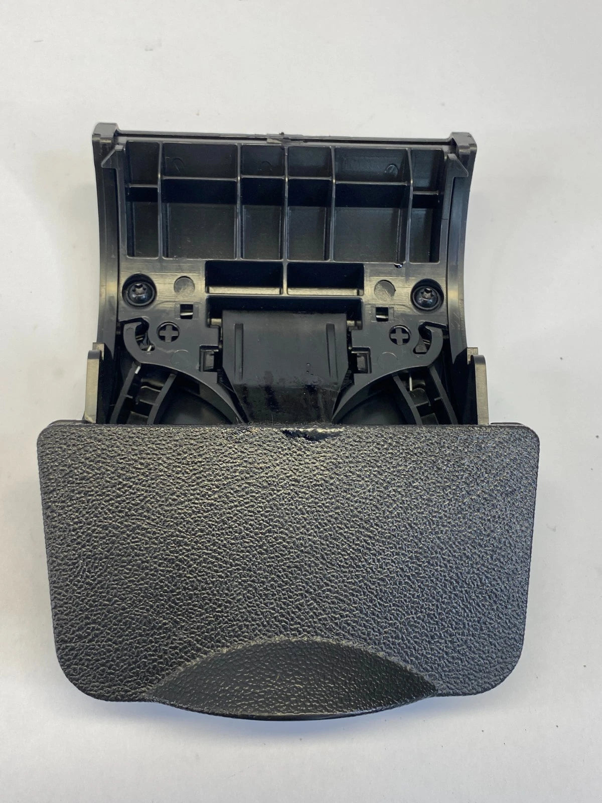 2006-2009 PONTIAC TORRENT CHEVY EQUINOX REAR CENTER CONSOLE CUP HOLDER BLACK OEM