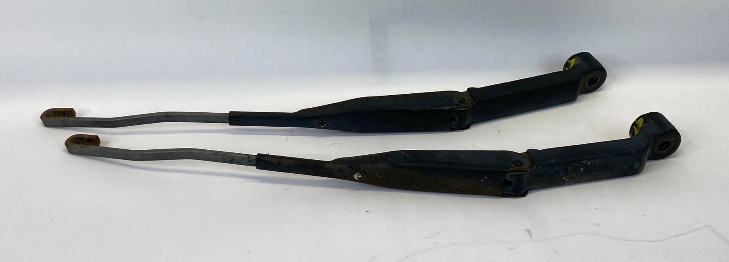 2003-2011 HONDA ELEMENT FRONT WINDSHIELD WIPER ARM LEFT & RIGHT PAIR SET OEM
