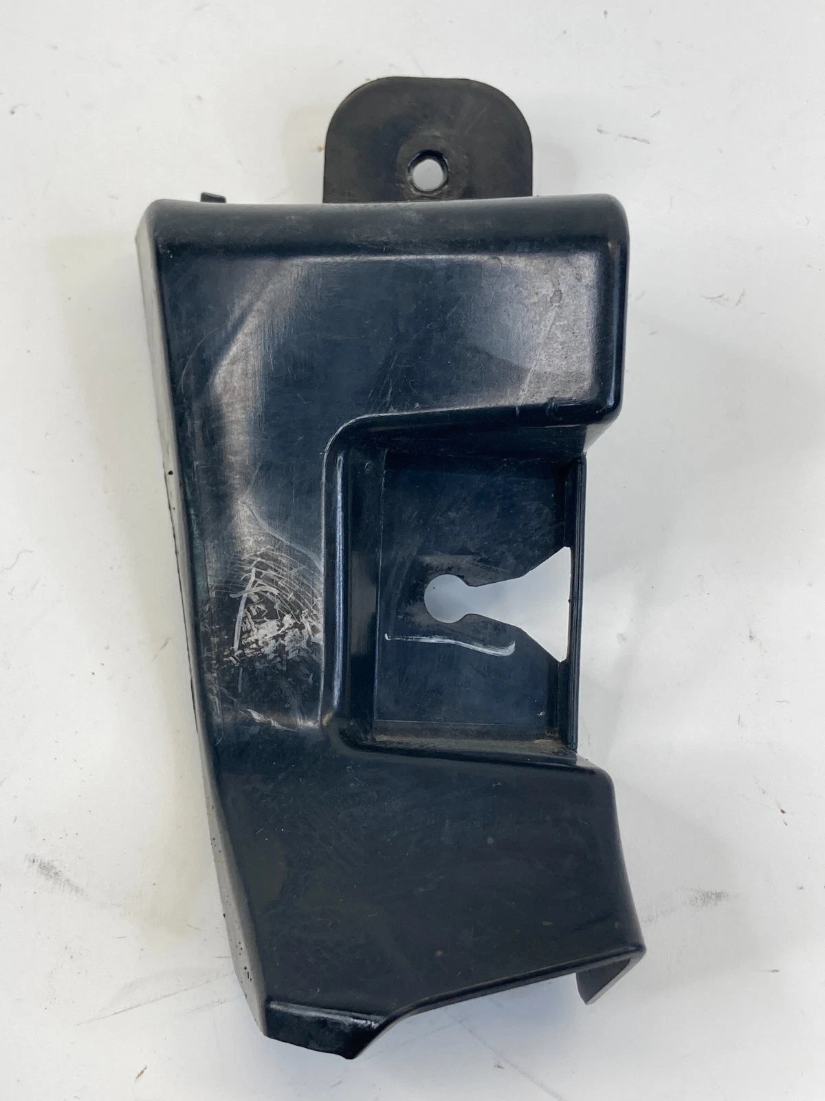 11-15 FORD EXPLORER POLICE INTERCEPTOR UTILITY REAR LEFT BUMPER BRACKET MOUNT