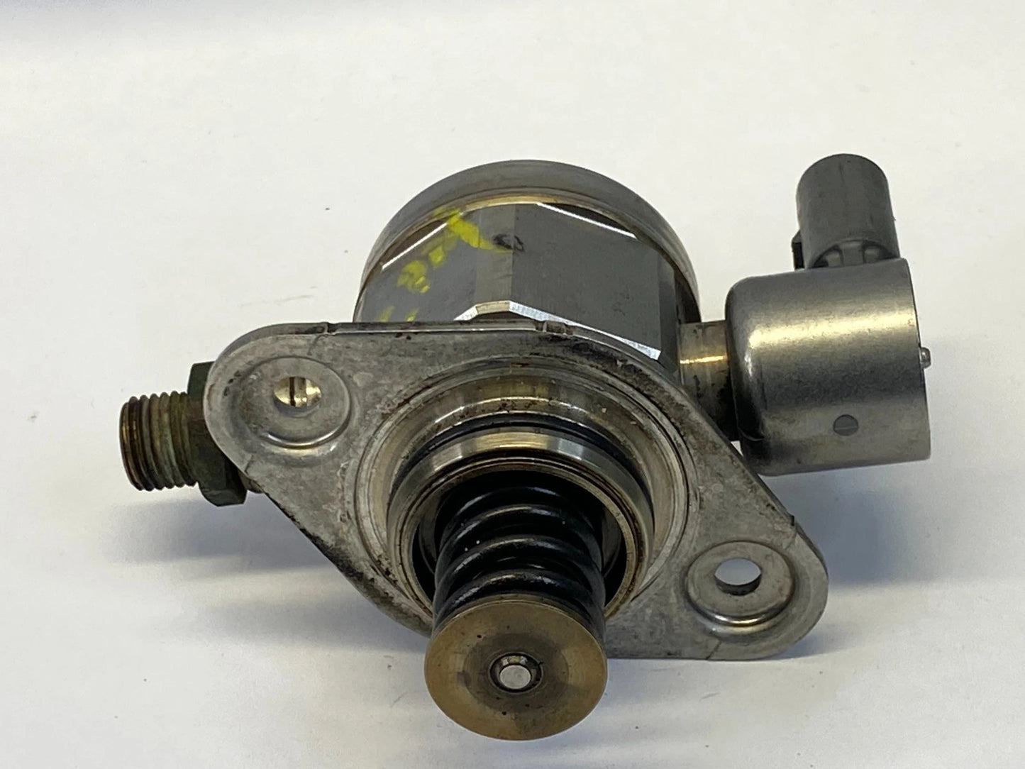 2010-2017 VOLKSWAGEN CC 2.0L L4 TURBO ENGINE HIGH PRESSURE FUEL PUMP 06H127025N