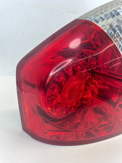 2006 2007 INFINITI M35 REAR LEFT DRIVER OUTER TAILLIGHT TAIL LAMP 220-63788