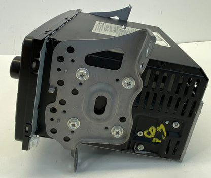 2008-2011 TOYOTA YARIS HATCHBACK AM/FM RADIO CD RECEIVER 86120-52A20 OEM
