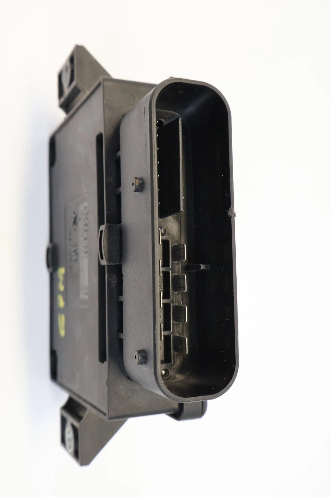 2011-2016 BMW 528I 535I 550I PARKING BRAKE CONTROL MODULE UNIT 685801701 OEM