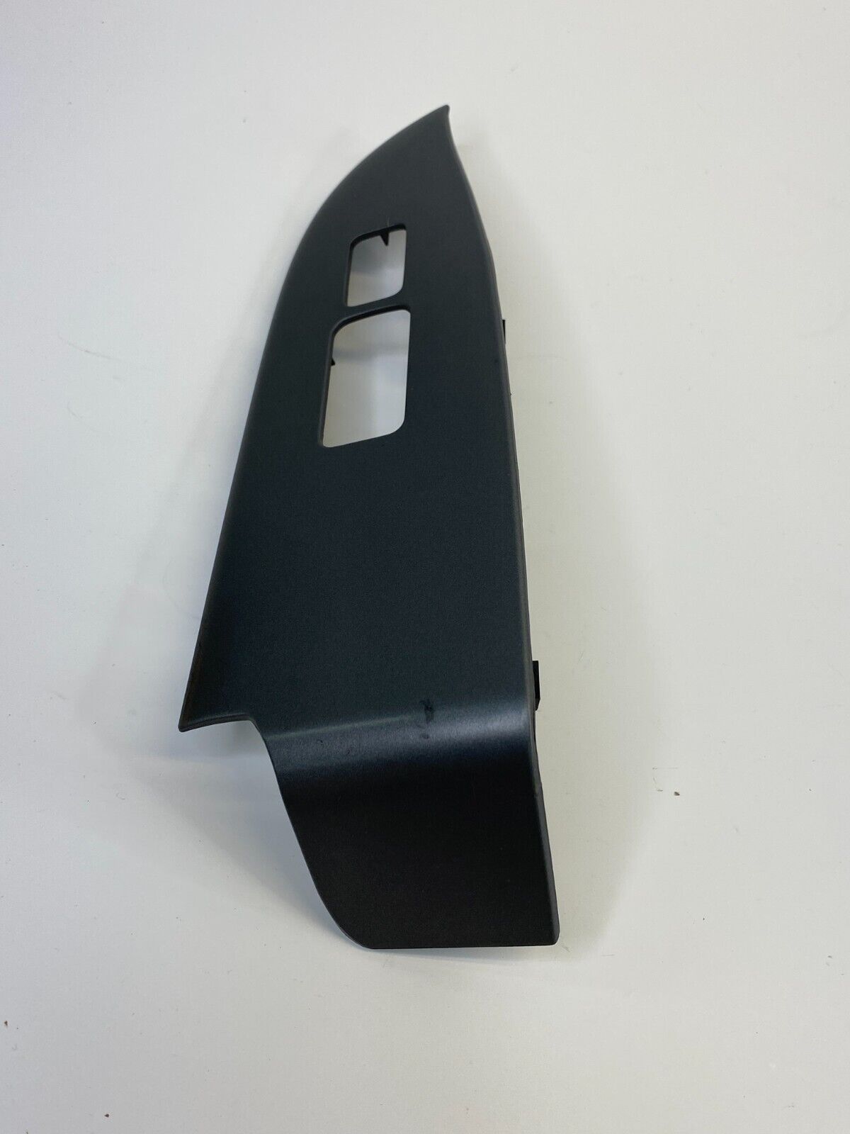 2005 2006 2007 Honda Odyssey Front Right Side Door Window Switch Bezel Trim