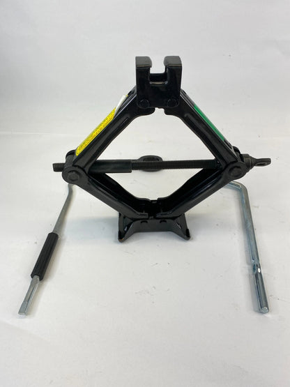 06-10 KIA OPTIMA EMERGENCY SPARE TIRE KIT JACK TOOL LUG WRENCH W/JACK CARRIER