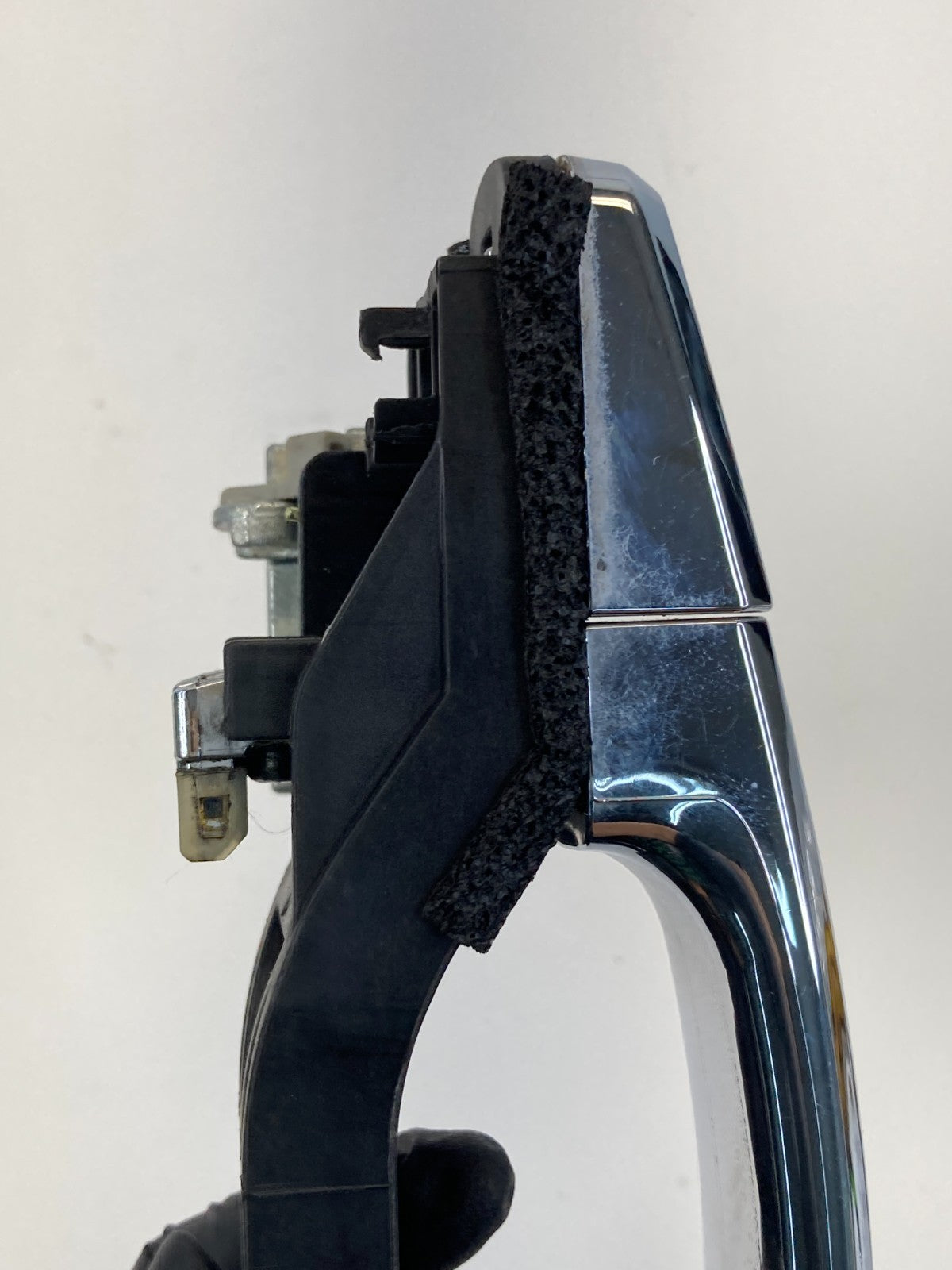 2012-2015 Chevrolet Captiva Sport Rear Right Side Exterior Door Handle Assy OEM