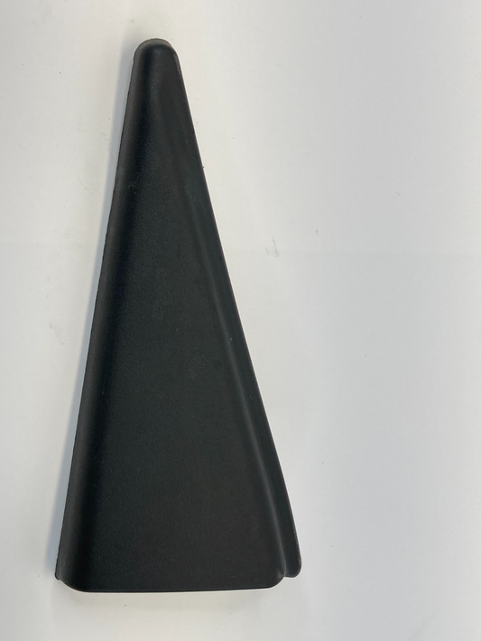 2006-2013 Chevrolet Impala Rear Right Inner Upper Door Corner Cover 15865368