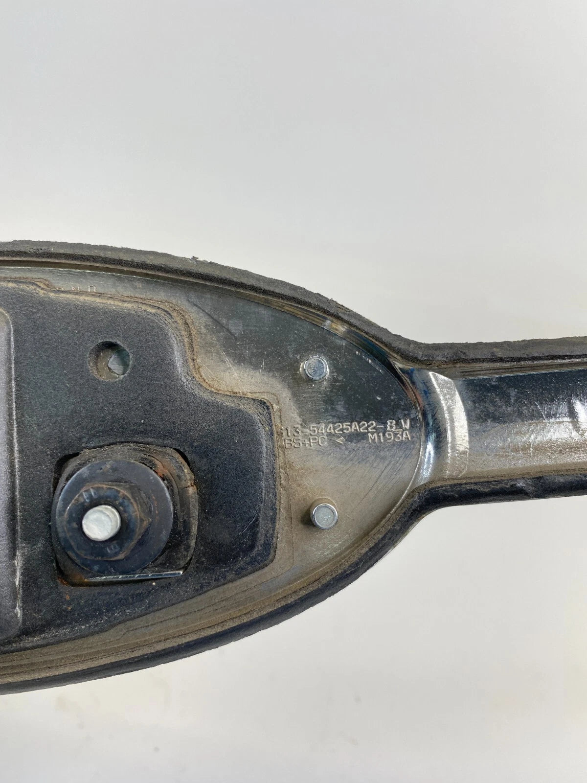 2010-2012 FORD TAURUS TRUNK LID APPLIQUE MOLDING CHROME BEZEL PANEL & EMBLEM OEM