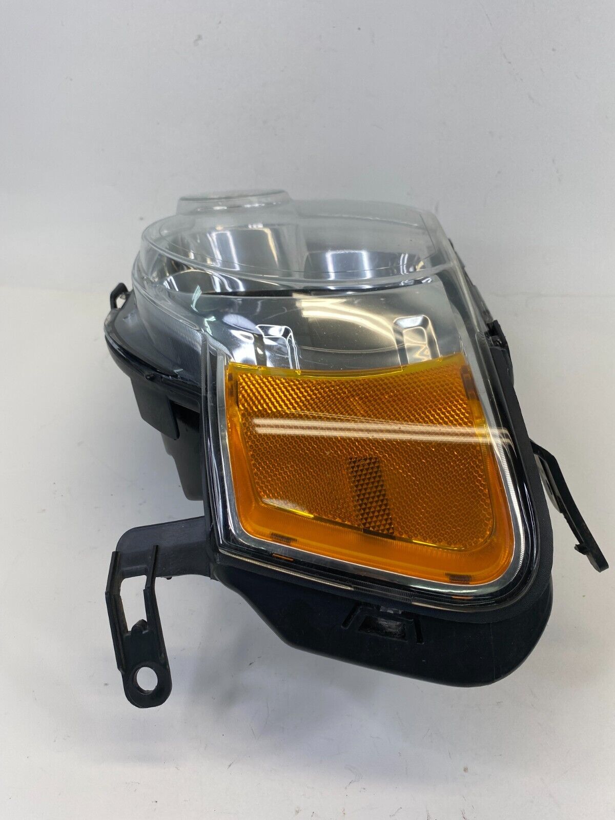 2007-2012 Ford Escape Front Left Driver Side Headlight Headlamp 9L84-13006-A