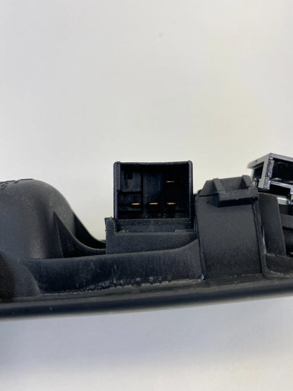 03-05 VW PASSAT FRONT RIGHT INTERIOR DOOR HANDLE W/ WINDOW SWITCH 3B0839114 OEM