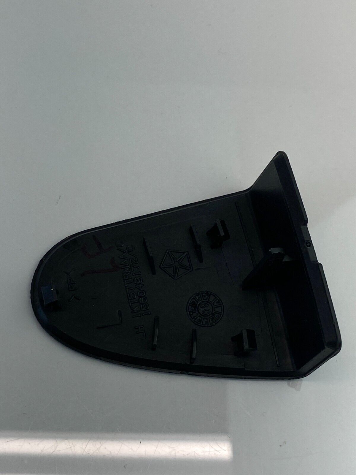 2007-2017 Jeep Patriot Front Left Flag Mirror Cover Trim Plug 1KT57TRMAA OEM