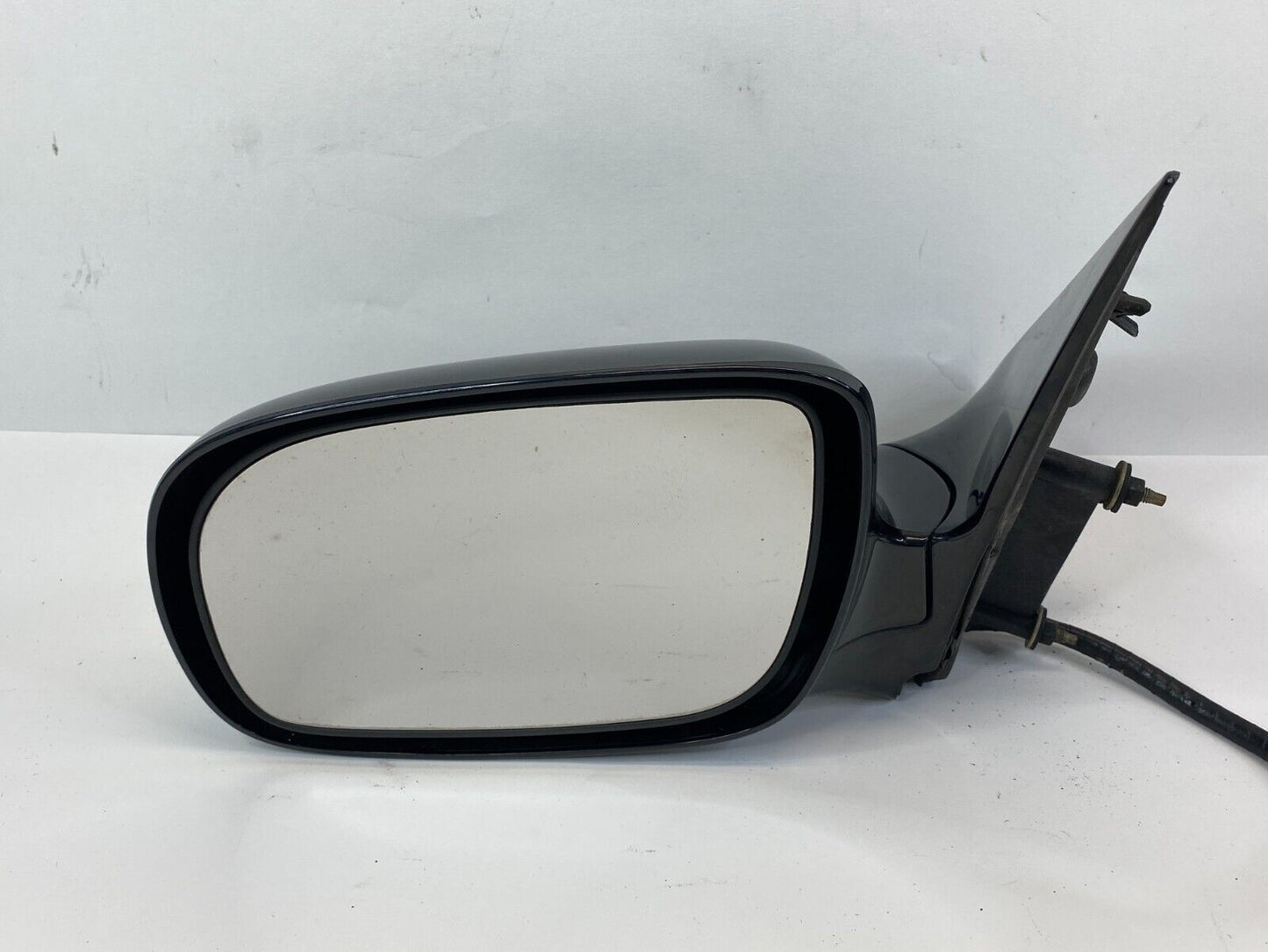 2005-2007 Buick Terraza Left Driver Side View Power Door Mirror Assembly OEM