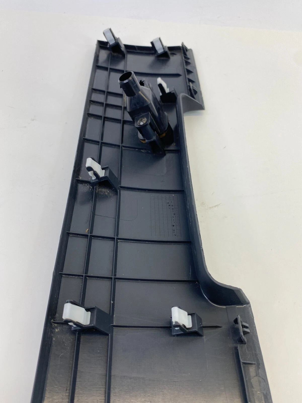 2006-2014 HONDA RIDGELINE LEFT DRIVER LOWER DASH TRIM PANEL COVER 77300-SJC-A020