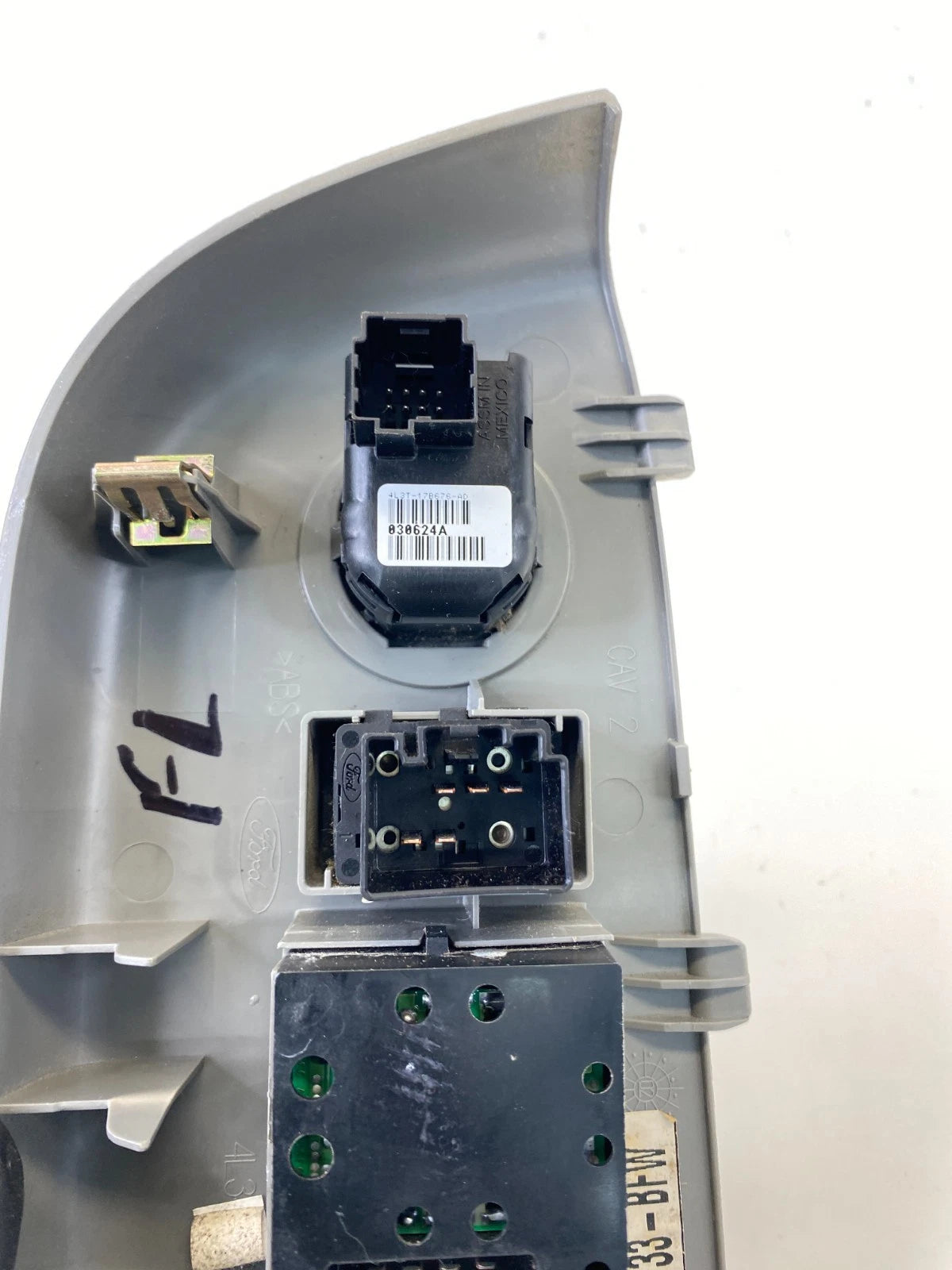 04-08 FORD F-150 FRONT LH DRIVER DOOR MASTER POWER WINDOW SWITCH 4L3T-14B133 OEM