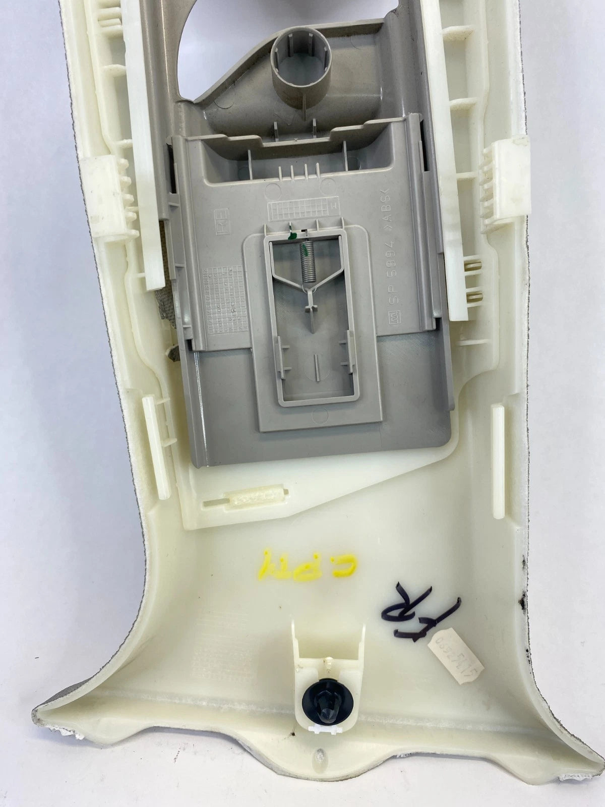 10-15 MERCEDES GLK350 B-PILLAR UPPER INTERIOR TRIM PANEL RIGHT OEM A2048600430