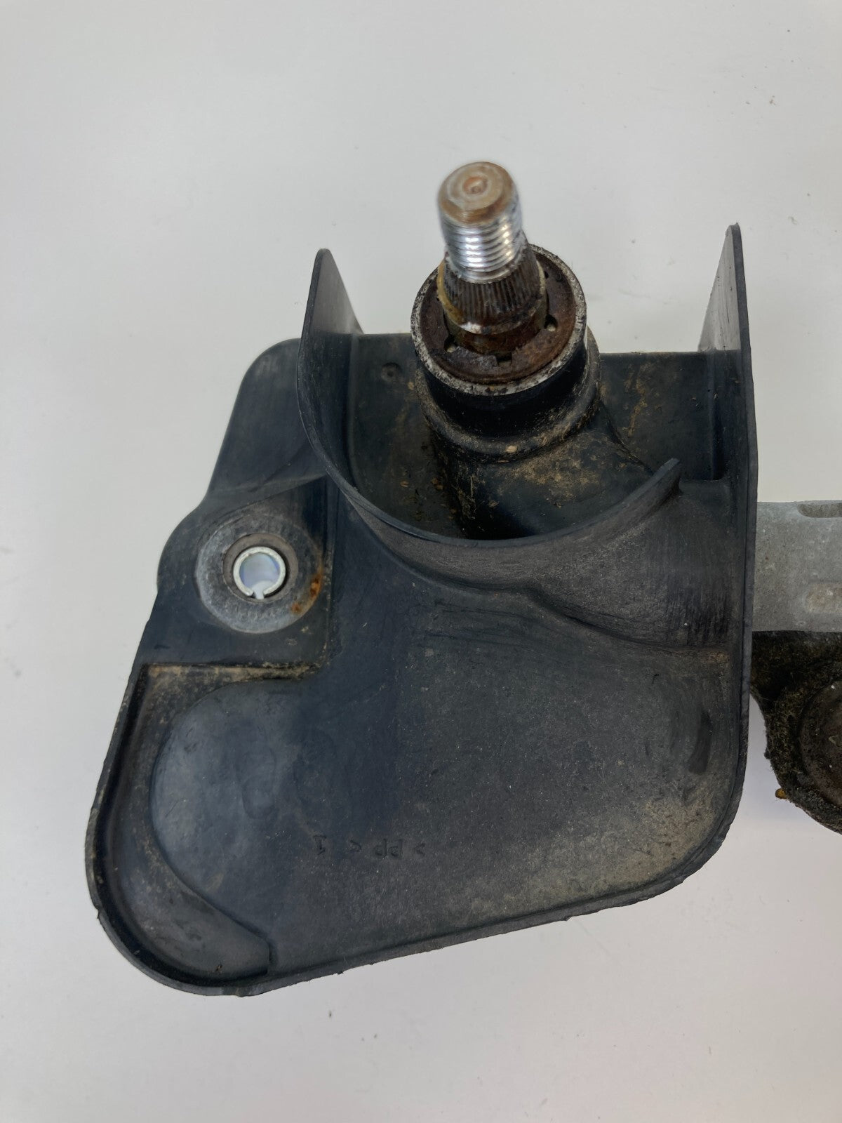 2013-2018 Nissan Altima Front Windshield Wiper Motor Assy w/ Linkage 28800-3TA0A