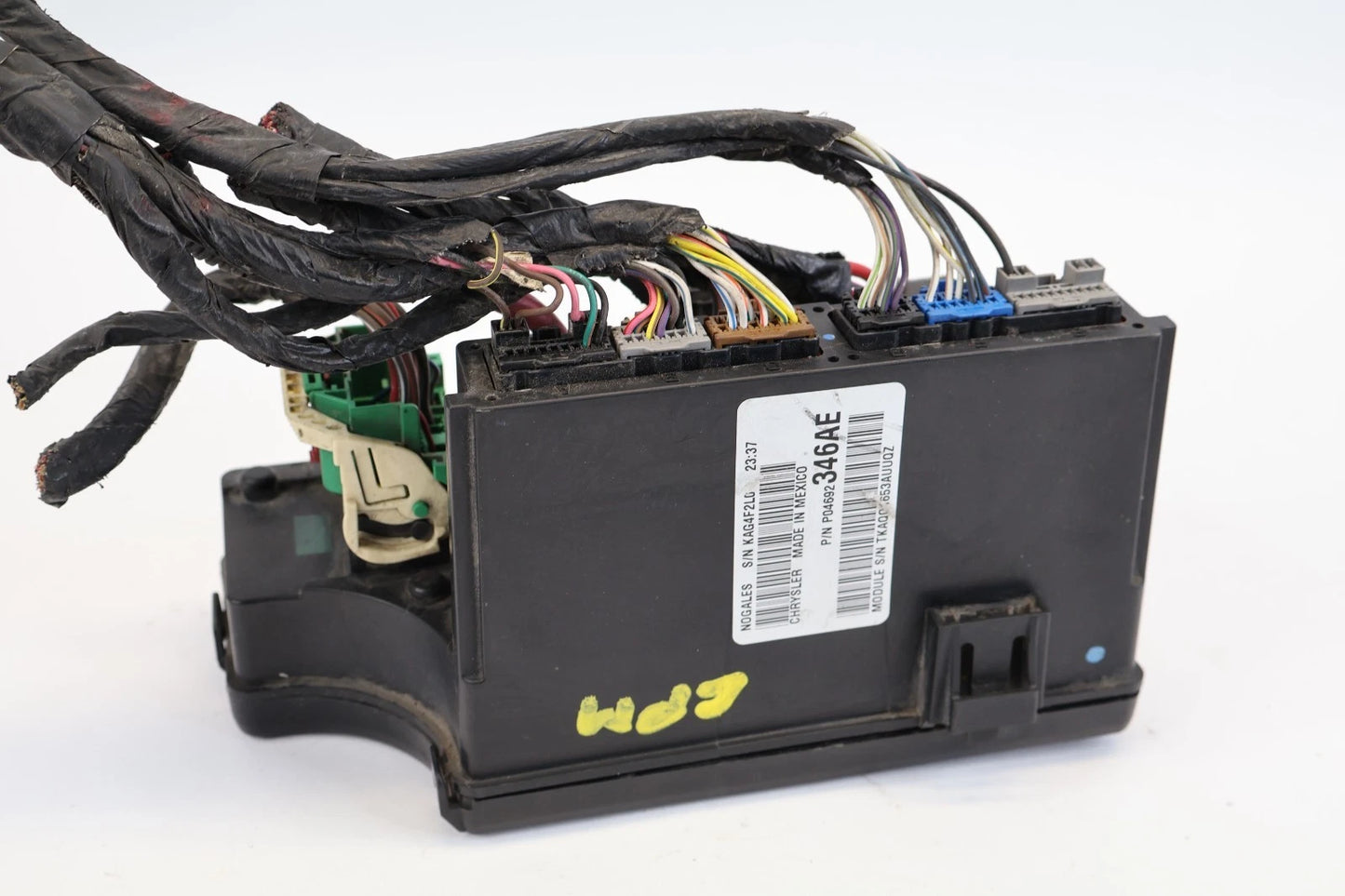 11-14 DODGE AVENGER 2.4L 200 ENGINE POWER INTEGRATED FUSE BOX TIPM 4692346AE OEM