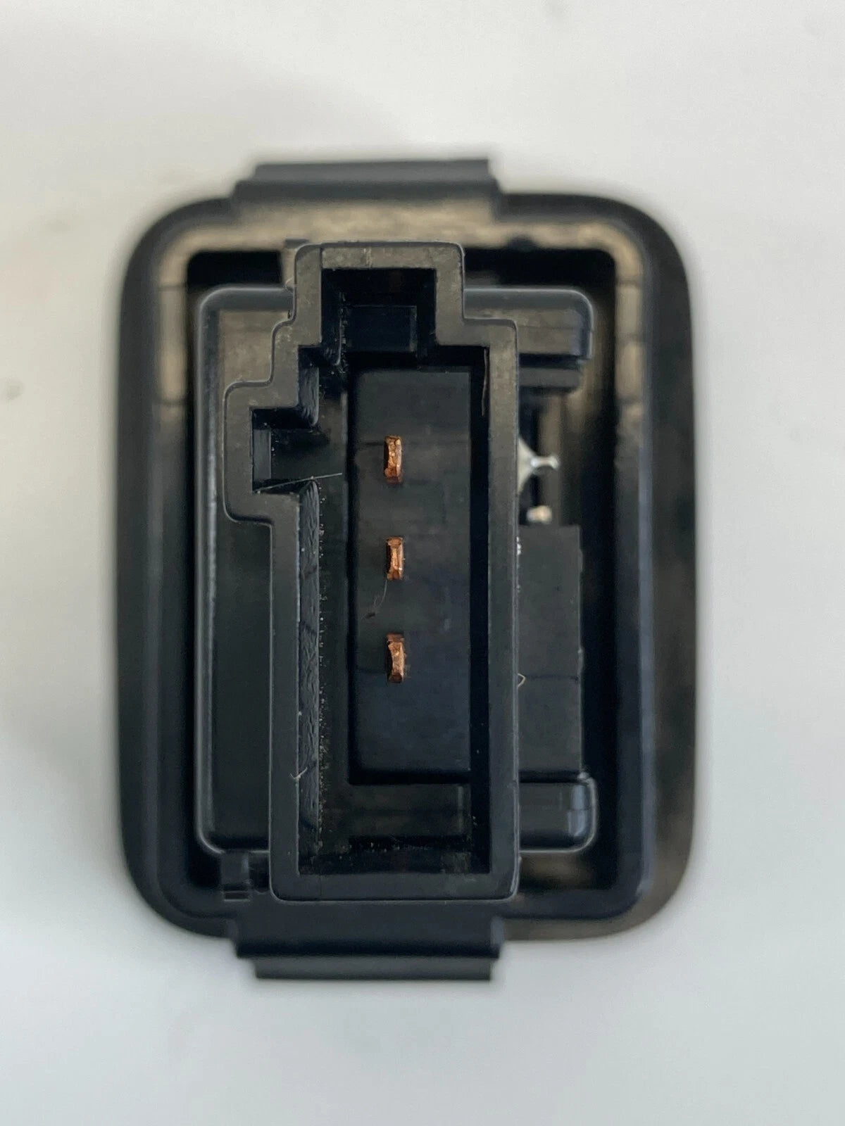 2003-2011 SAAB 9-3 93 SEDAN TRUNK LID LOCK OPEN RELEASE BUTTON SWITCH 12787917