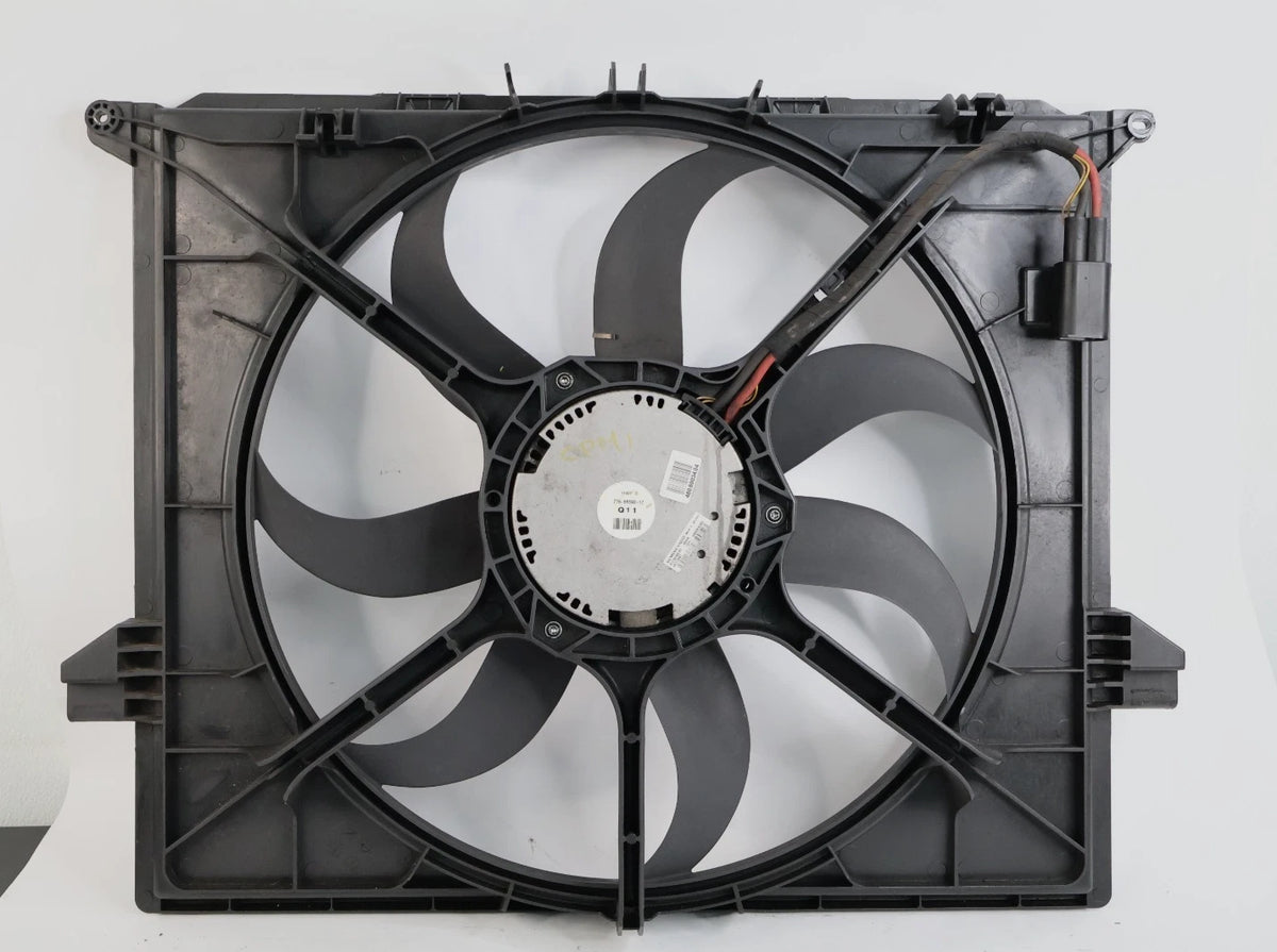 2006-2011 MERCEDES R350 3.5L V6 RADIATOR ENGINE COOLING FAN OEM A1645000193