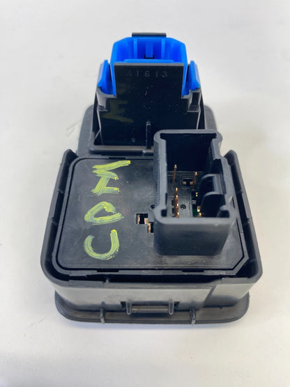 2007-2011 HONDA CR-V POWER MIRROR CONTROL SWITCH AND VSA OFF BUTTON BEZEL OEM