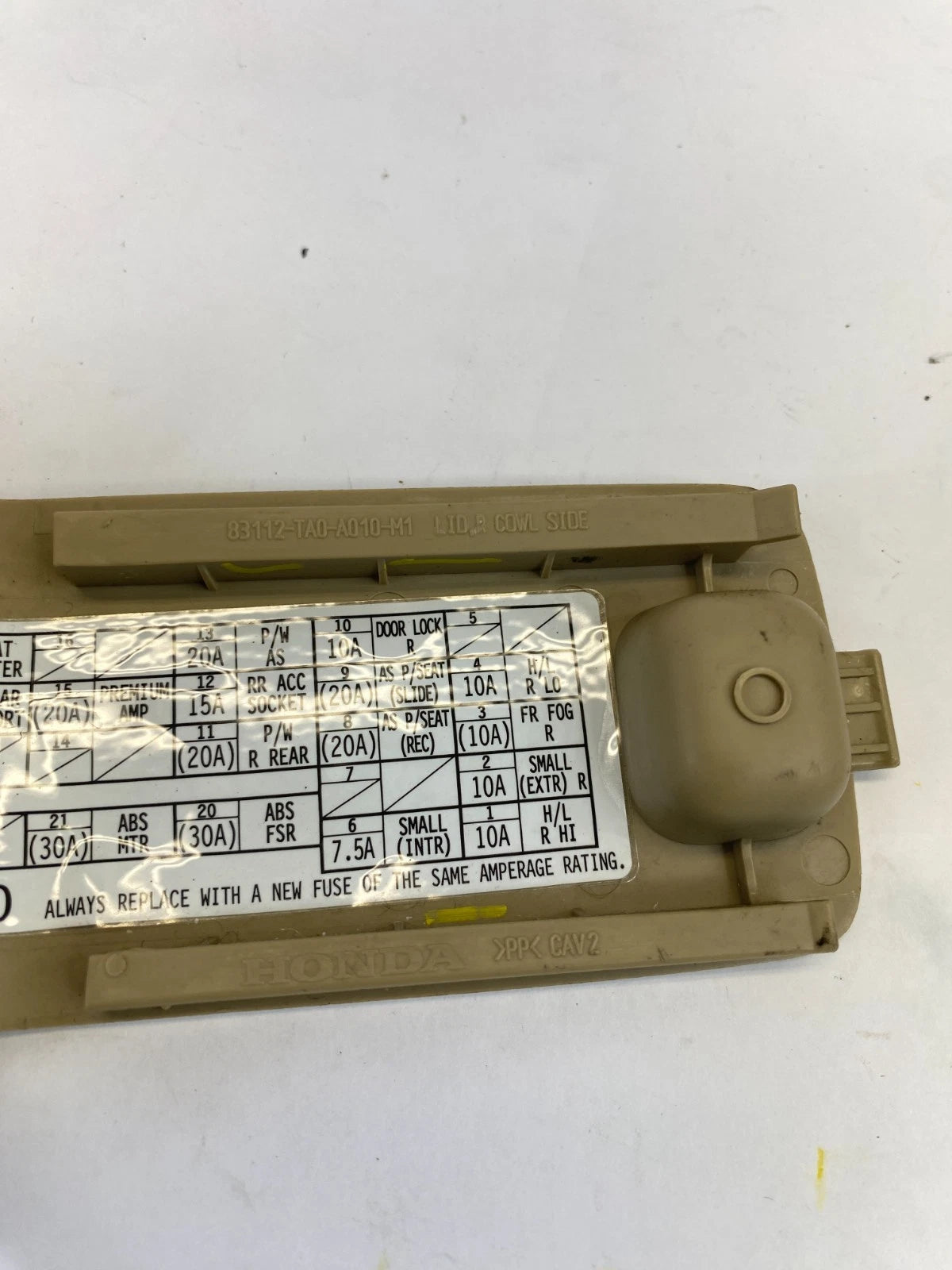 2008-2012 HONDA ACCORD DASH RIGHT LOWER COWL FUSEBOX DOOR COVER 83112TA0A010 OEM