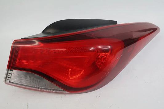 2014-2016 HYUNDAI ELANTRA REAR RIGHT SIDE HALOGEN TAILLIGHT TAIL LAMP 92402-3Y5