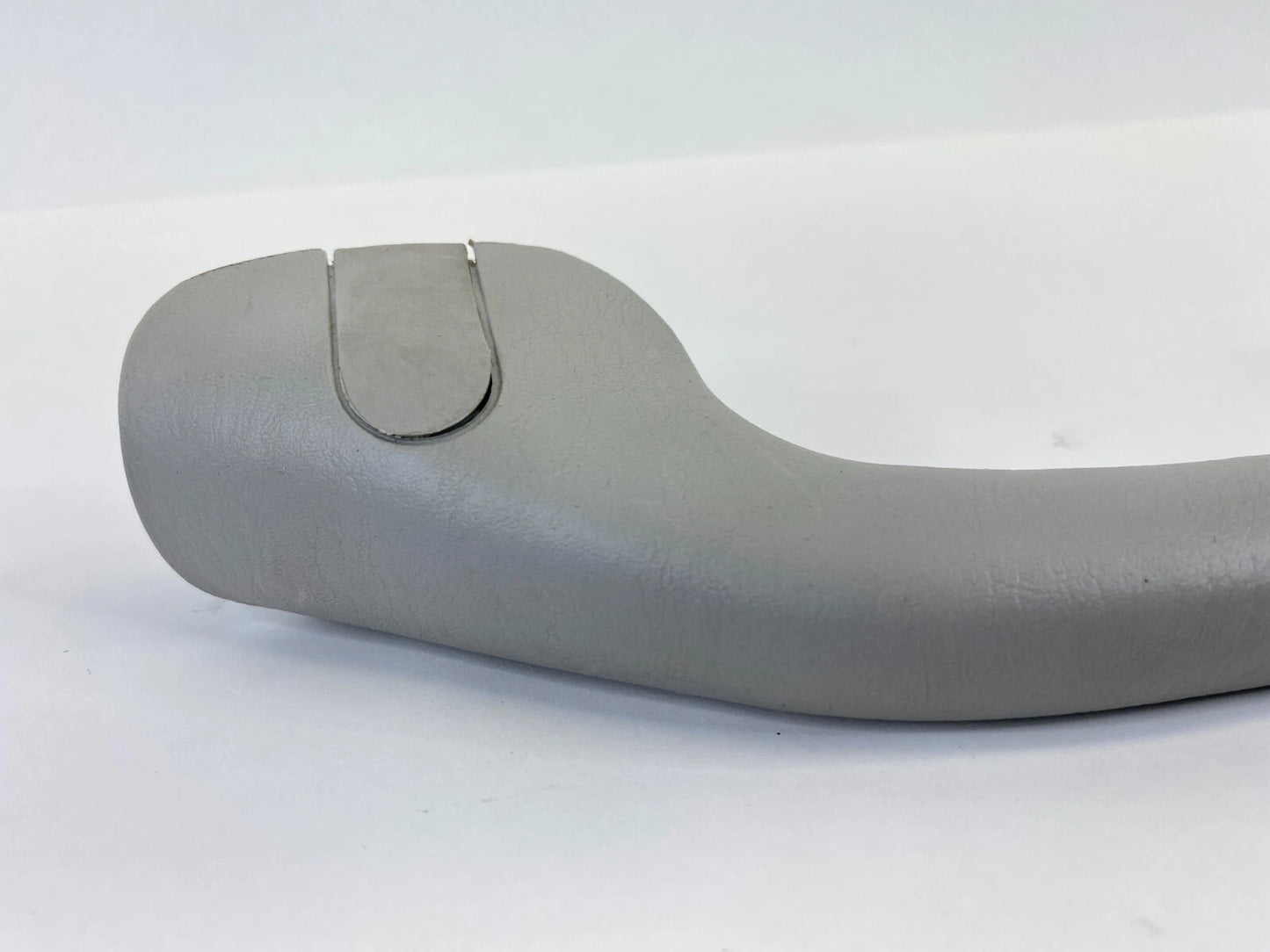 03 04 FORD ESCAPE INTERIOR WINDSHIELD RIGHT PASSENGER A PILLAR GRAB GRIP HANDLE