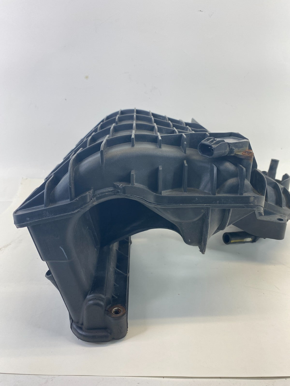 2010-2014 Dodge Avenger 2.4L L4 Engine Intake Manifold Assy w/ Flow Sensor OEM