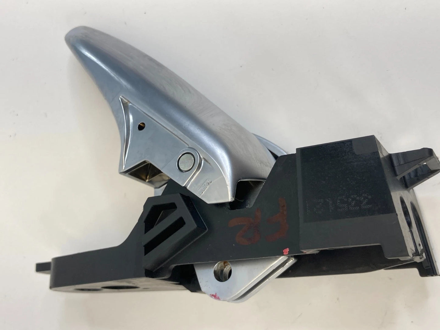 2013 2014 2015 2016 Dodge Dart Front Right Side Interior Inner Door Handle OEM