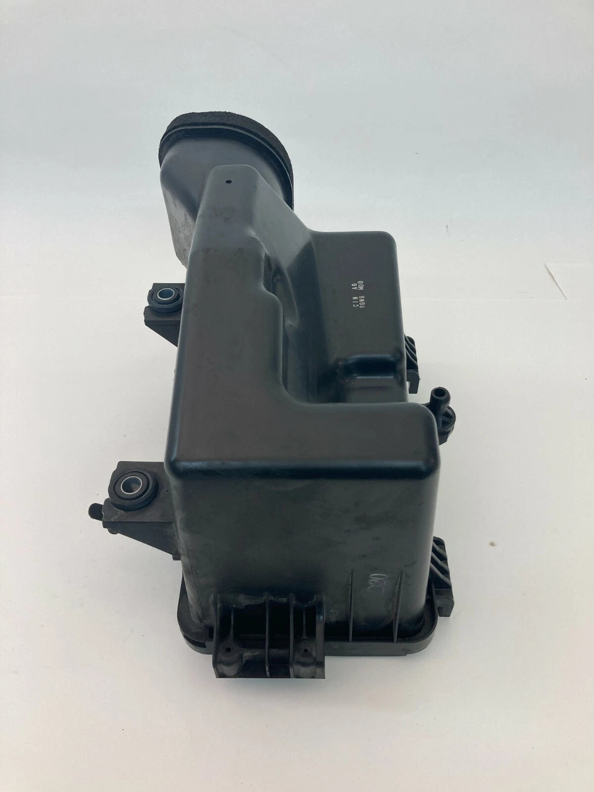 2007 2008 HYUNDAI ENTOURAGE 3.8L AIR CLEANER INTAKE BOX OEM FACTORY 28112-4D000