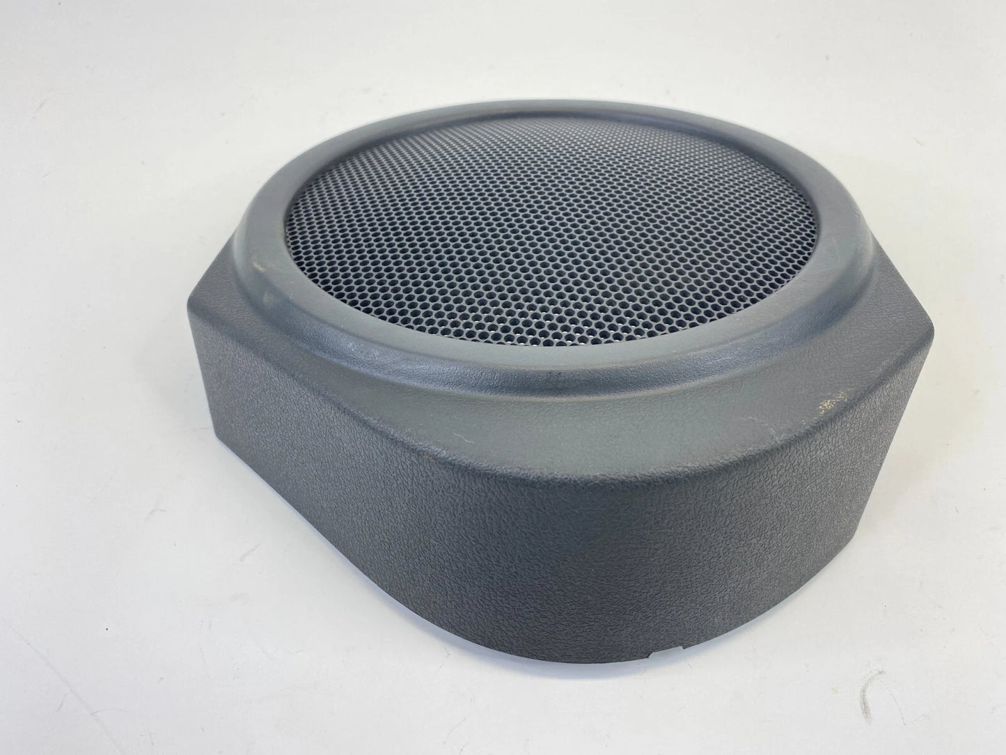 08-12 DODGE CALIBER FRONT RIGHT SIDE DOOR PANEL SPEAKER COVER GRILLE 1AH40TRMAA