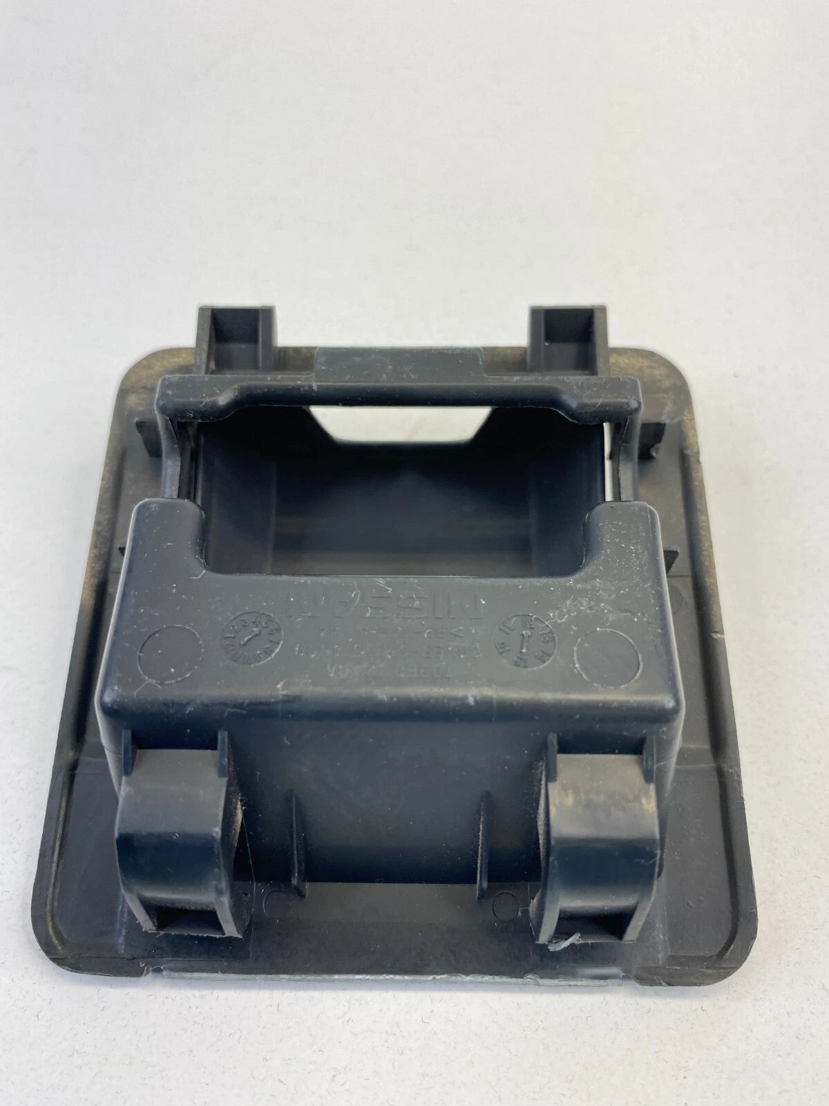13-15 NISSAN SENTRA REAR DECK CHILD SEAT ANCHOR HOOK COVER CAP TRIM 79980-3RA0A