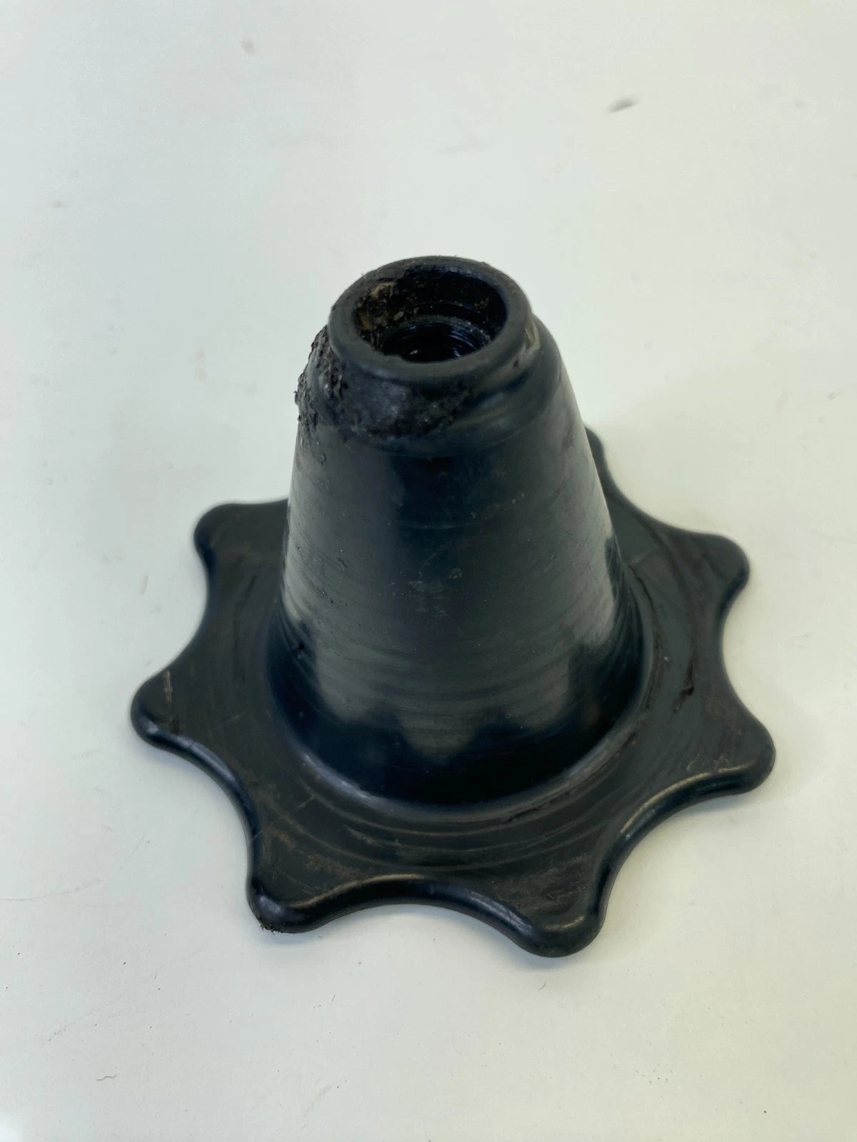 2005-2011 SAAB 9-3 SEDAN SPARE TIRE WHEEL BOLT NUT HOLDER RETAINER 90126756 OEM