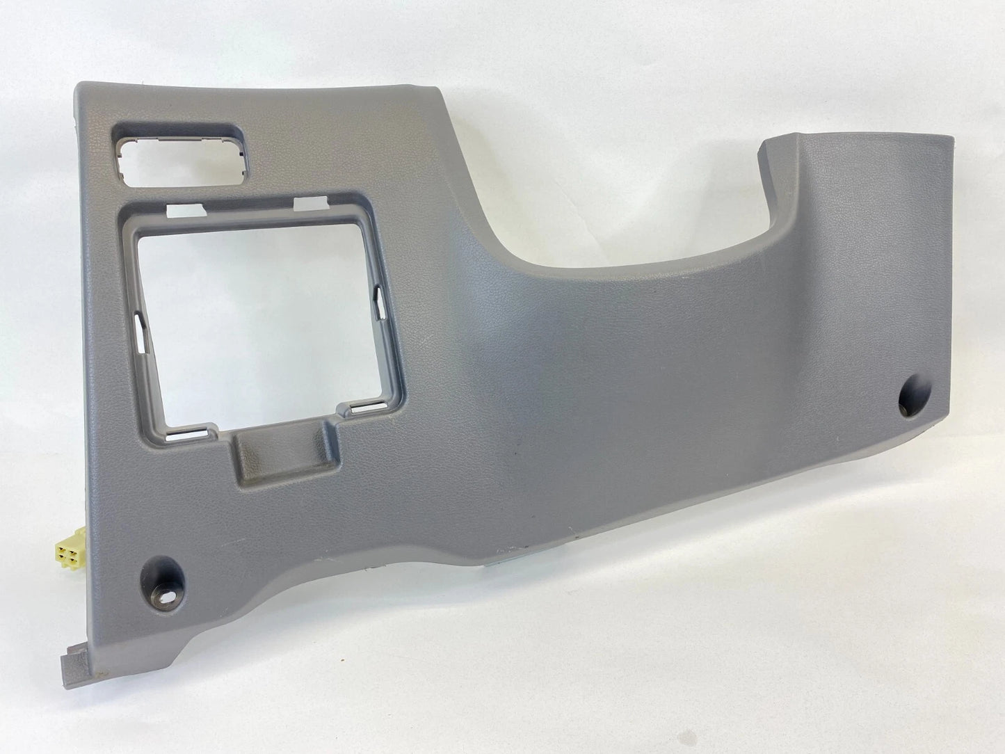 2011-2014 HYUNDAI SONATA LEFT LOWER DASH PANEL KNEE BOLSTER TRIM 84750-3Q201-RAS