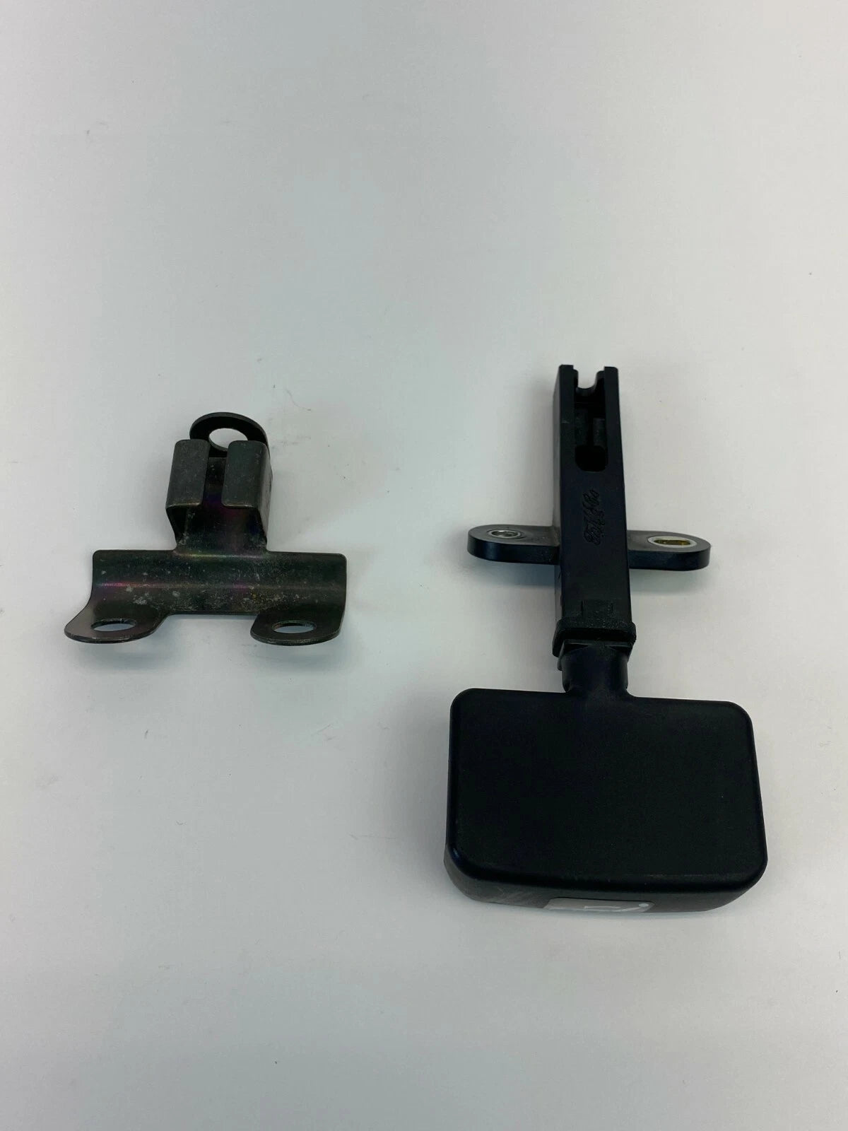 06 07 08 09 FORD FUSION PULL SEAT TILT RELEASE DOWN HANDLE ASSEMBLY OEM
