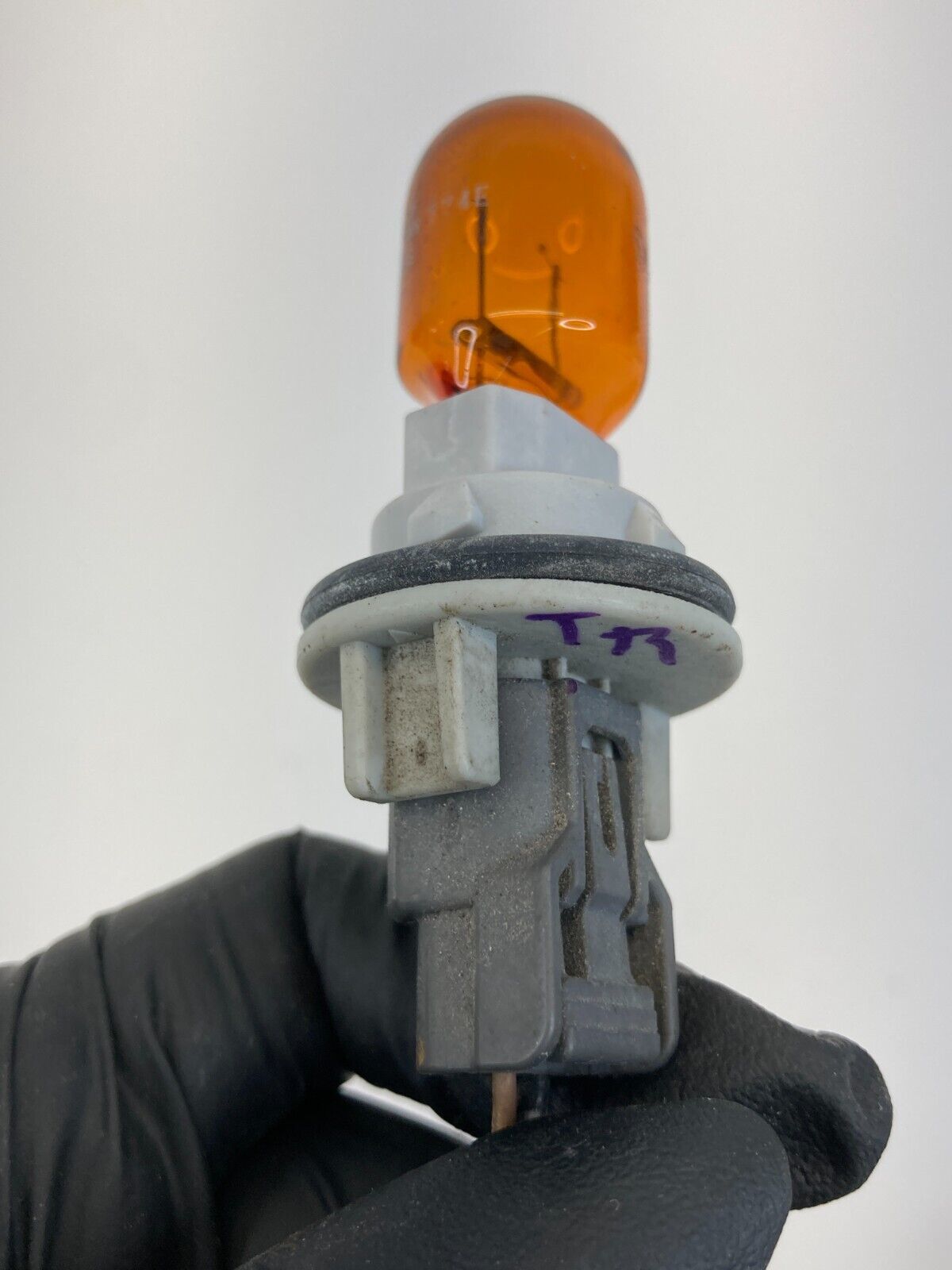 2005 2006 2007 Honda Odyssey Rear Right Tail Light Bulb Lamp Socket Plug Harness